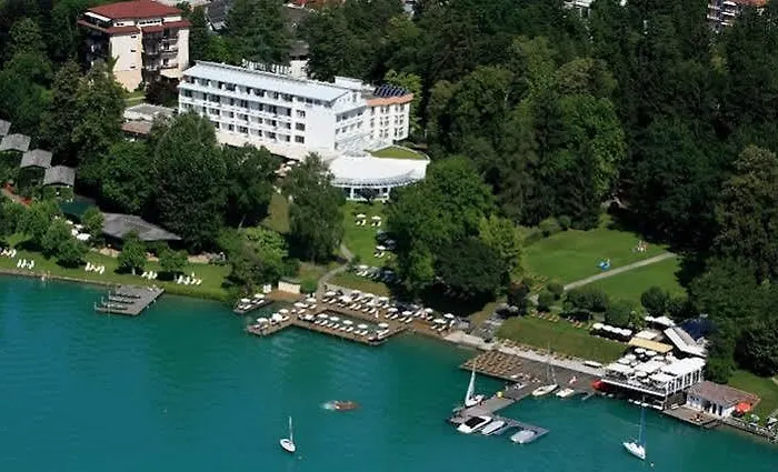 Seehotel Europa Szálloda Velden am Wörthersee