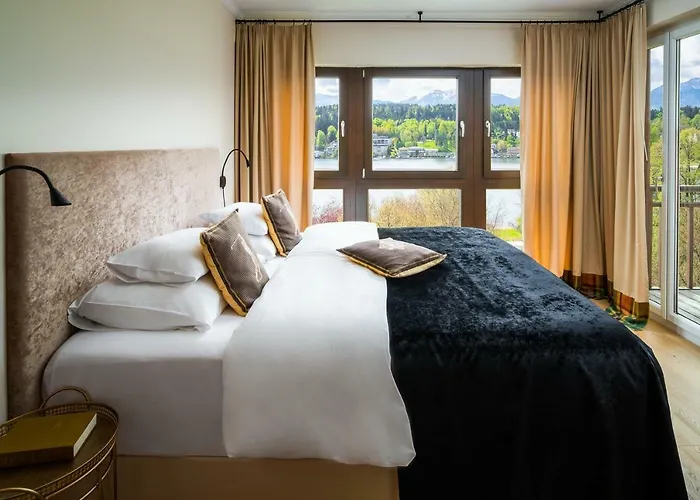 Seehotel Europa Szálloda Velden am Wörthersee